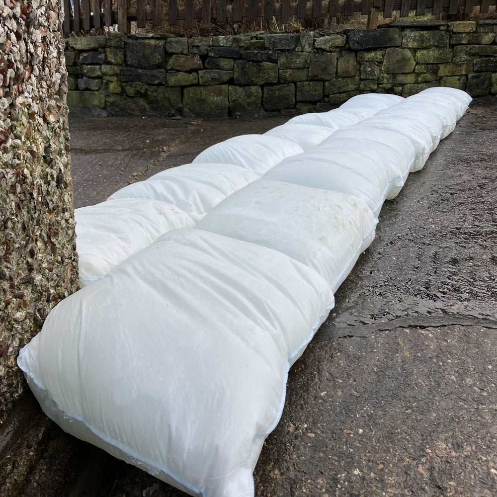 Sandless Springfield FloodSax Original Alternative 20 Litre Sandless Sandbag - Pack of 5 ...
